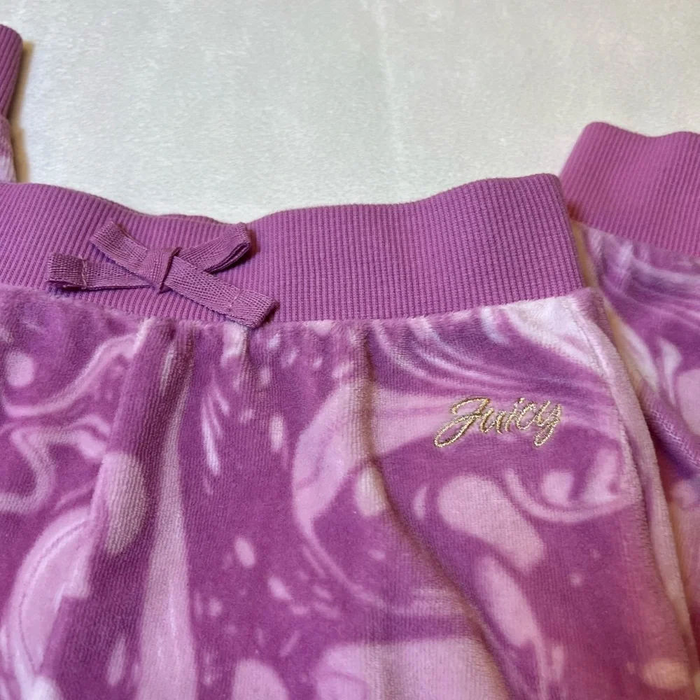 Juicy Couture Girl's‎ 2-Piece Velour Set Size 6